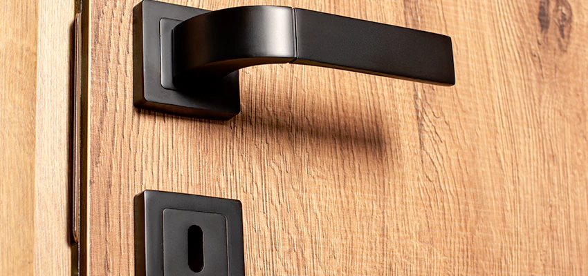 Weekend Lockout Assistance Troubleshooting in Lakeside, California